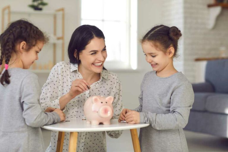 Mothering and money with Momentum